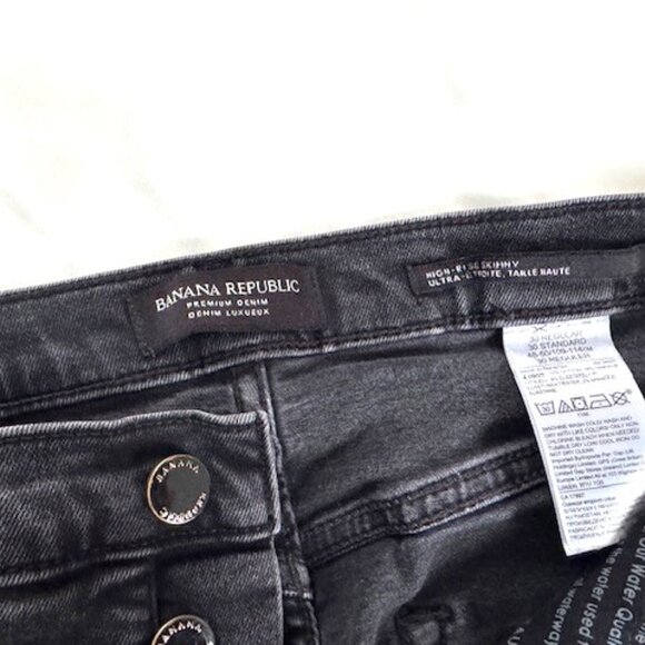 Faded black button up high-rise skinny Banana Republic jeans - Picture 3 of 3